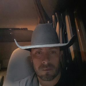 Meet your Posher, Phillip